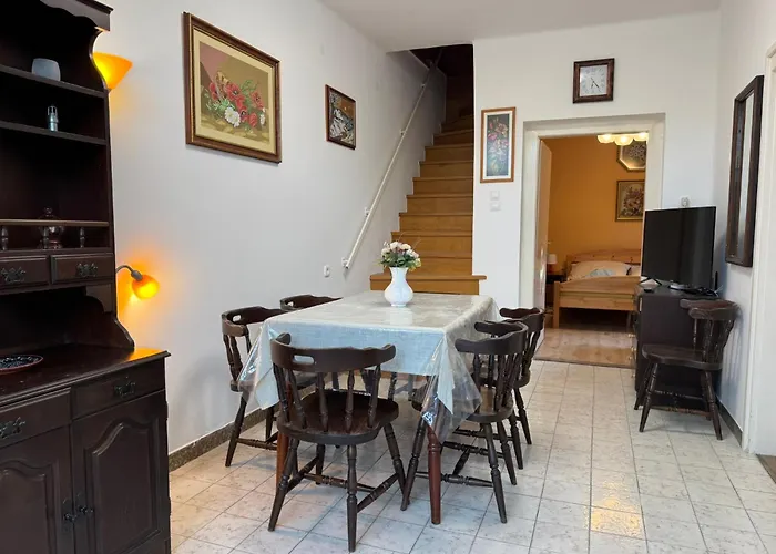 Vakantiehuis Anna Haz *